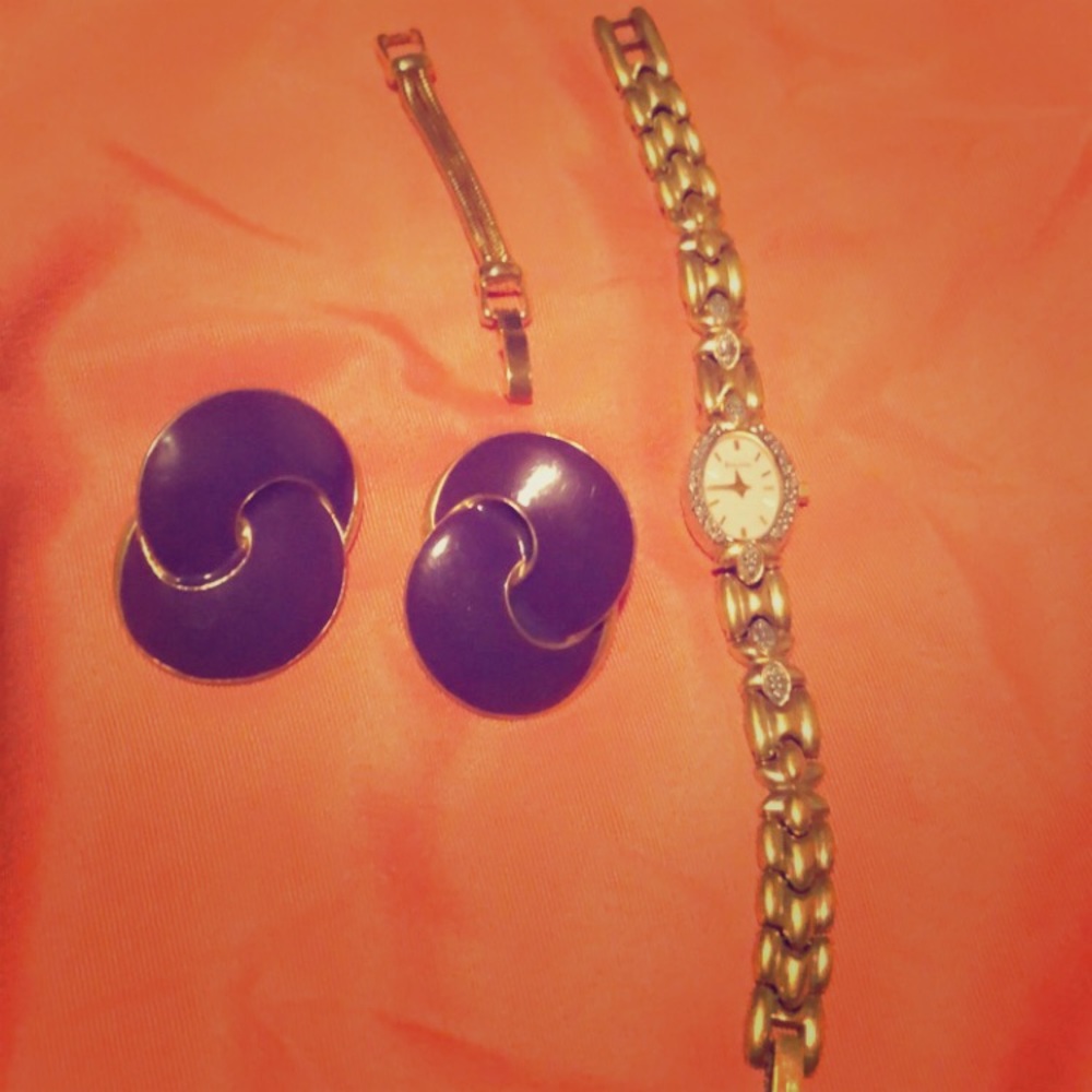 Purple and gold plated earrings